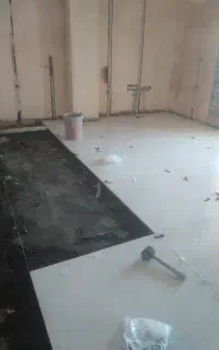 به یک شاگرد زرنگ برای کاشی‌کاری