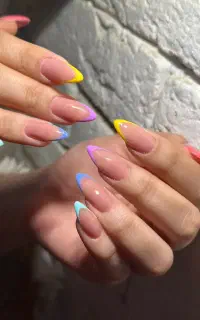 کاشت ناخن تخصصی
