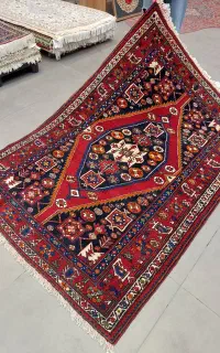 فرش دستباف(بساک) ۳ متری رنگ گیاهی ۱۵۰ در ۲ متر