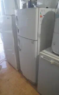 انواع یخچال معمولی ونیمه فریزر