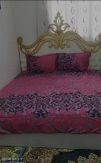 تخت و تشک