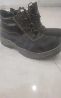 کفش ایمنی