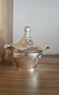 قندان
