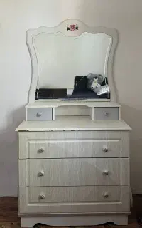 میز آرایش
