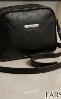 کیف مشکی با مدارک گمشده