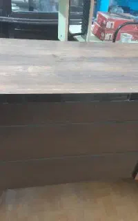 میز اداری یا میز تحریر