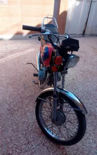 موتور برگ. اوراق دارای برگه. فروش