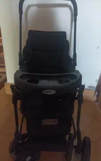 کالسکه و نی نی لای لای