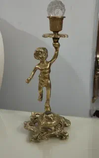 جا شمعی برنزی تکی