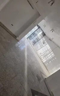 مغازه تجاری
