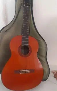 گیتار یاماها