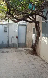 منزل ۹۰ متری با حیاط