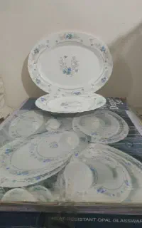 سرویس آرکوپال ۱۲نفره ۹۰پارچه نو بدون استفاده
