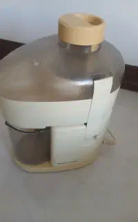 آبمیوه گیری