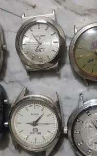 ساعت بدونه بند