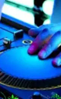 دی جی خانم برای تالار