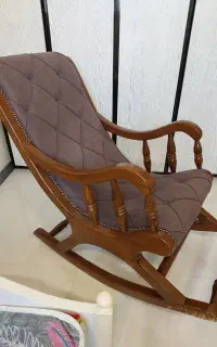 صندلی مادر بزرگ