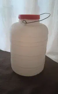 دبه