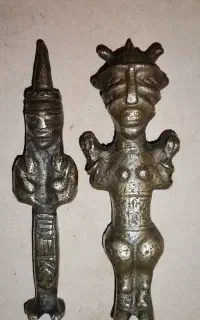 مجسمه قدیمی دست‌ساز