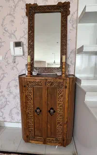جاکفشی و آینه