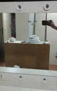آینه چراغ دار
