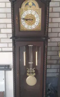 ساعت ایستاده