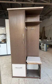 جاکفشی ایستاده