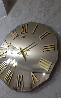 ساعت دیواری