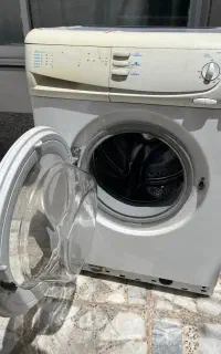 لباسشویی ۵کیلویی کندی ایتالیایی