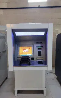 فروش و واگذاری انواع مدل دستگاه عابر بانک و کش لس