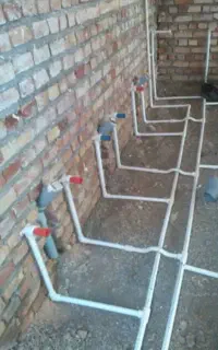 لوله‌کشی‌آب‌رضا‌نم‌نشتی‌ترکیدگی‌