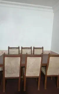 میز ناهارخوری 6نفره. آکواریوم بزرگ