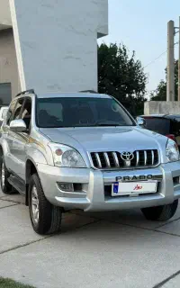 تویوتا پرادو ۴ در ۴ سیلندر اتوماتیک