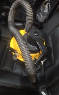 جارو برقی ماشین