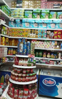 جذب نیروی کار در فروشگاه مواد غذایی