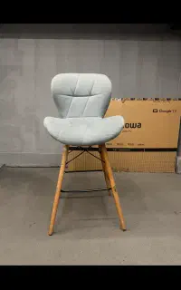 صندلی و میز