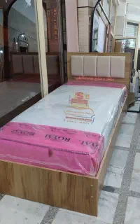 تخت یک نفره
