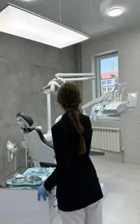 دعوت ب همکاری ب دستیار دندانپزشک حرفه ای و منشی