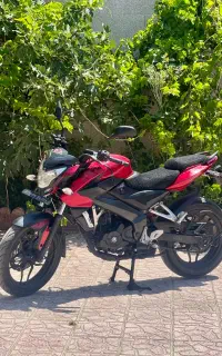 ns 200 مزایده