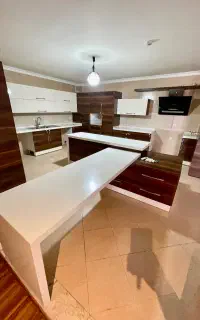 بهاران جدید۲۴۰متری۳خواب رهن کامل تا۳ میلیارد