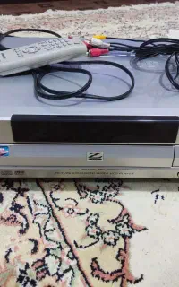 دستگاه سی دی و دی وی دی