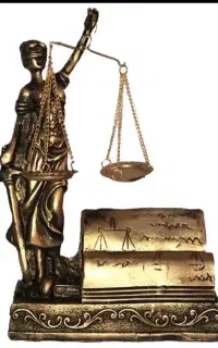 استخدام منشی مسلط به کار با کامپیوتر