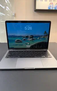 Cycle 4 Apple macbook pro M2 MNEJ3LL/A