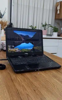 لپ‌تاپ Dell Inspiron4030 بسیار تمیز رم6G گرافیکAMD