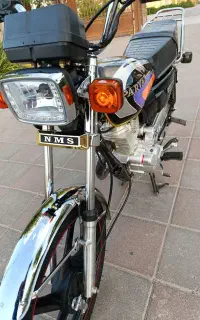 موتور ۴۰۲ پرواز