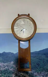 ساعت چوبی
