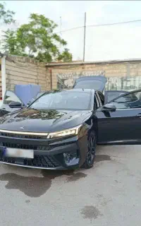 کی ام سی j7 کم کار