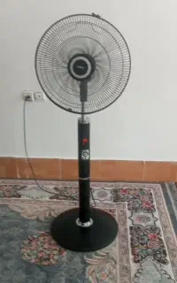 پنکه دیجیتالی پایه بلند