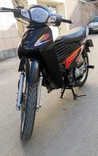 بی کلاج طرح ویو کویر تمیز