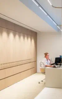 استخدام منشی خانم و مسئول هماهنگی دفتر املاک